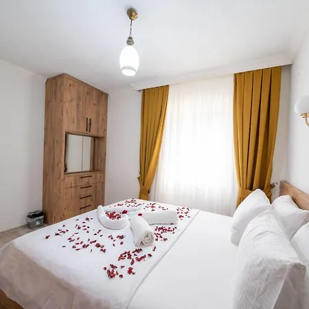 Guenes Villa Kas
